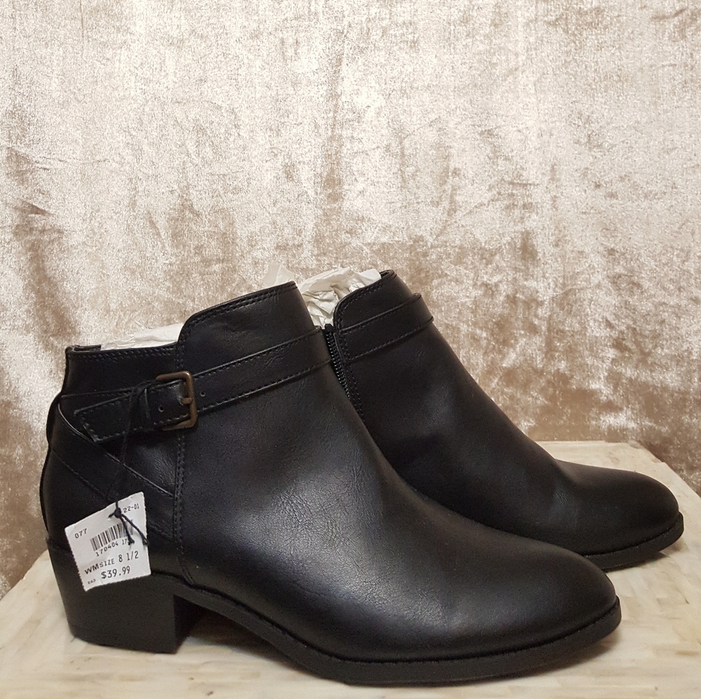 American eagle ankle boots